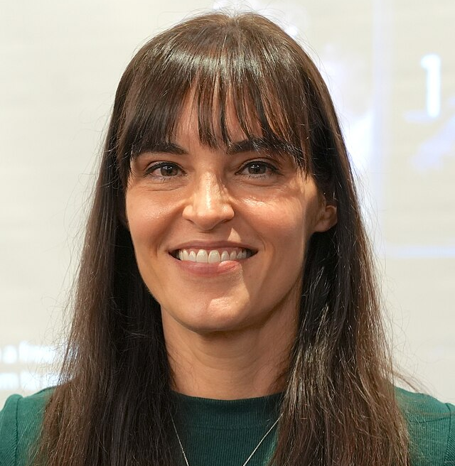 Емі Тінтера Емі Тінтера - Vivat