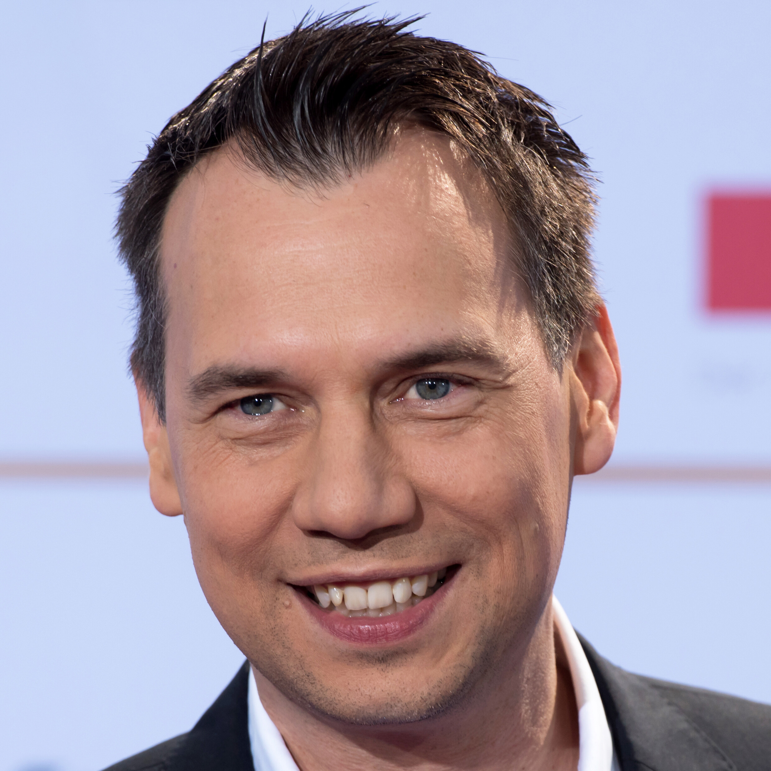 Себастіан Фітцек Себастіан Фітцек - Vivat